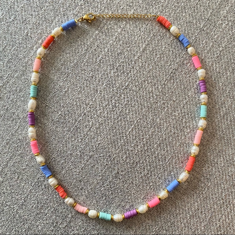 Peal & Resin Chocker Style Necklace